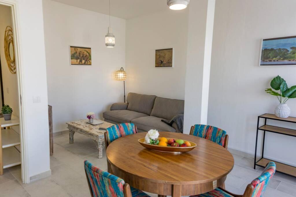 Lalitana Center Apartment Lagos Bagian luar foto